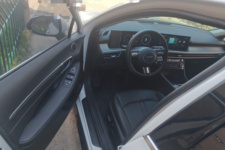 Used Hyundai Sonata 2024 1.5T Pro Driver Seat