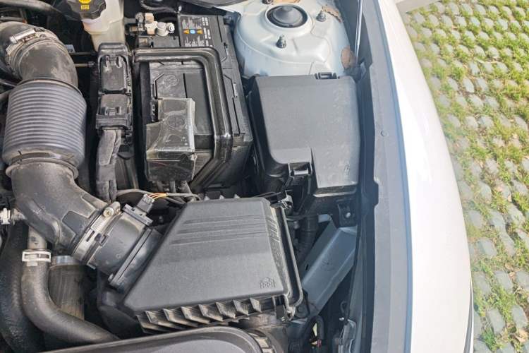Used Hyundai Sonata 2024 1.5T Pro Engine Bay Left