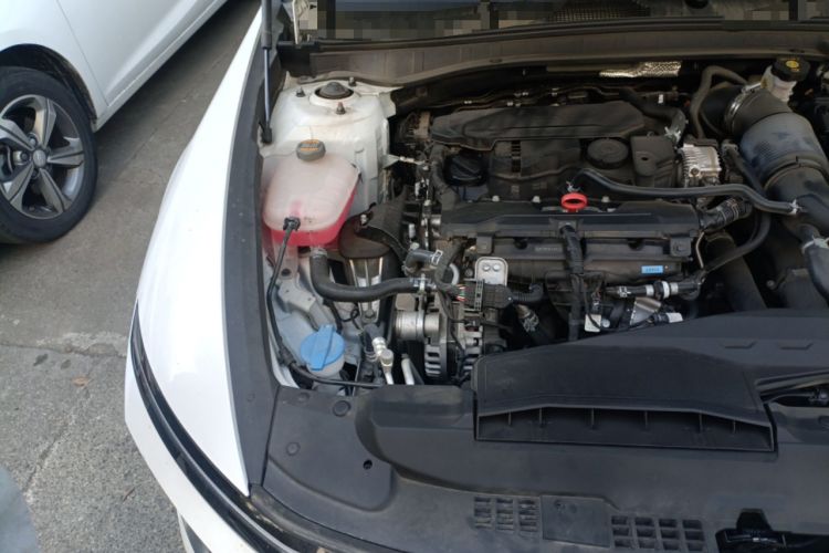 Used Hyundai Sonata 2024 1.5T Pro Engine Bay Right