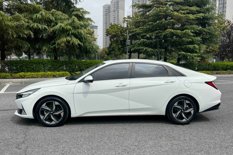 Used Hyundai Sonata 2024 1.5T Pro Exterior 2