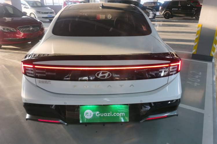 Used Hyundai Sonata 2024 1.5T Max Exterior 4