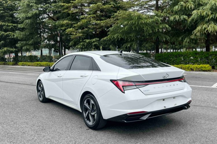 Used Hyundai Sonata 2024 1.5T Pro Exterior 8