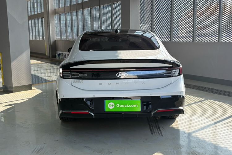 Used Hyundai Sonata 2024 1.5T Max Exterior 8