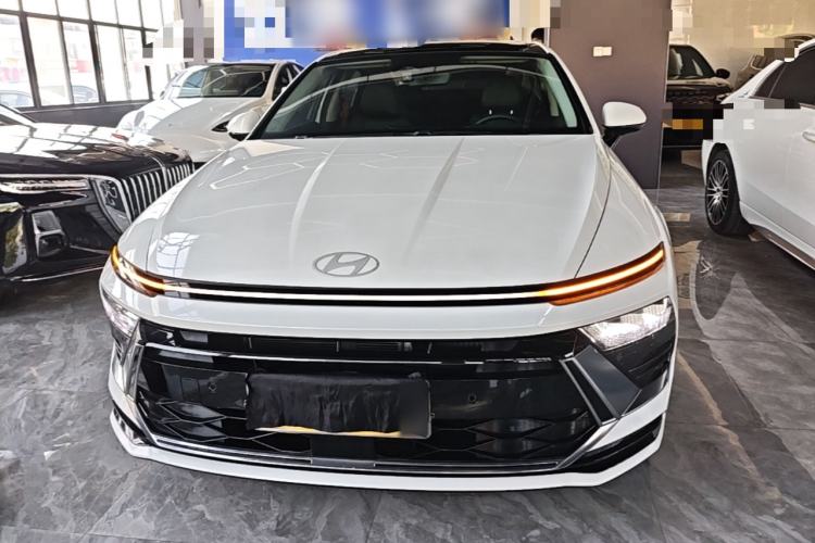 Used Hyundai Sonata 2024 1.5T Pro Front
