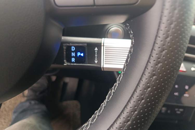 Used Hyundai Sonata 2024 1.5T Pro Gear Lever