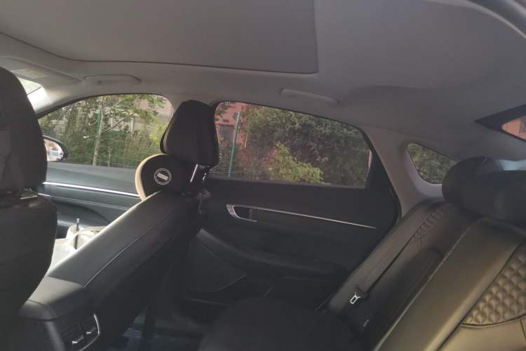 Used Hyundai Sonata 2024 1.5T Max Headliner