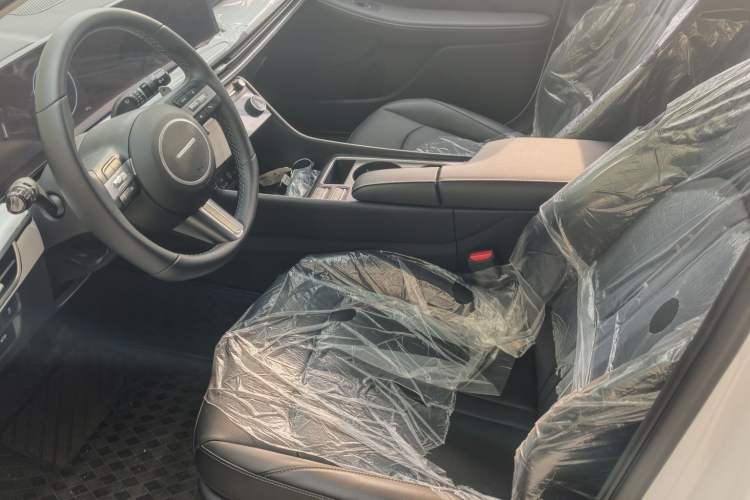 Used Hyundai Sonata 2024 1.5T Pro Interior 2