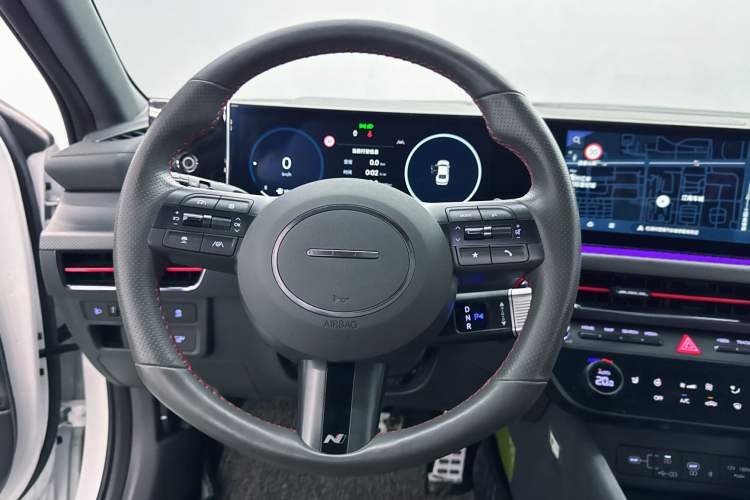 Used Hyundai Sonata 2024 2.0T N Line Pro Interior 2