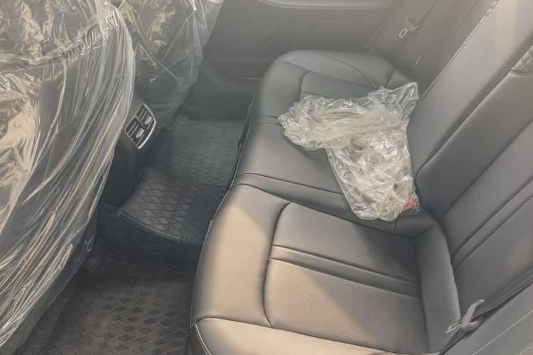 Used Hyundai Sonata 2024 1.5T Pro Interior 3