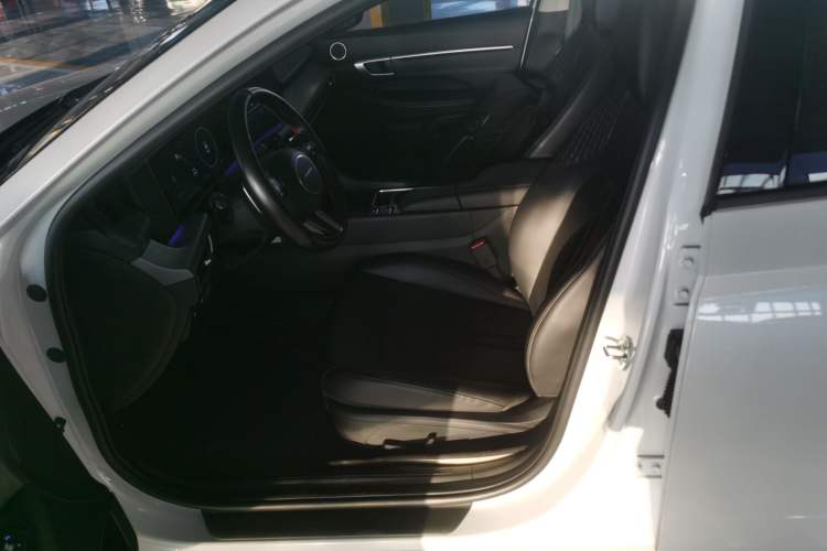 Used Hyundai Sonata 2024 1.5T Max Left Front Seat