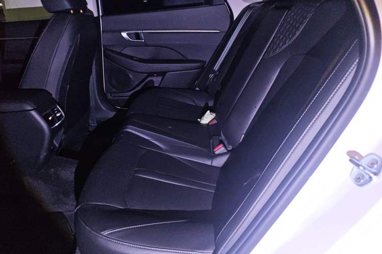 Used Hyundai Sonata 2024 1.5T Pro Left Rear Seat