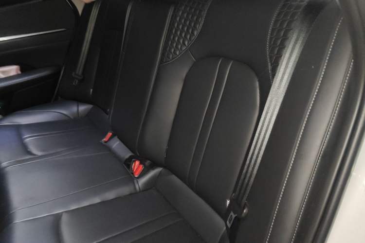 Used Hyundai Sonata 2024 1.5T Pro Left Rear Seat