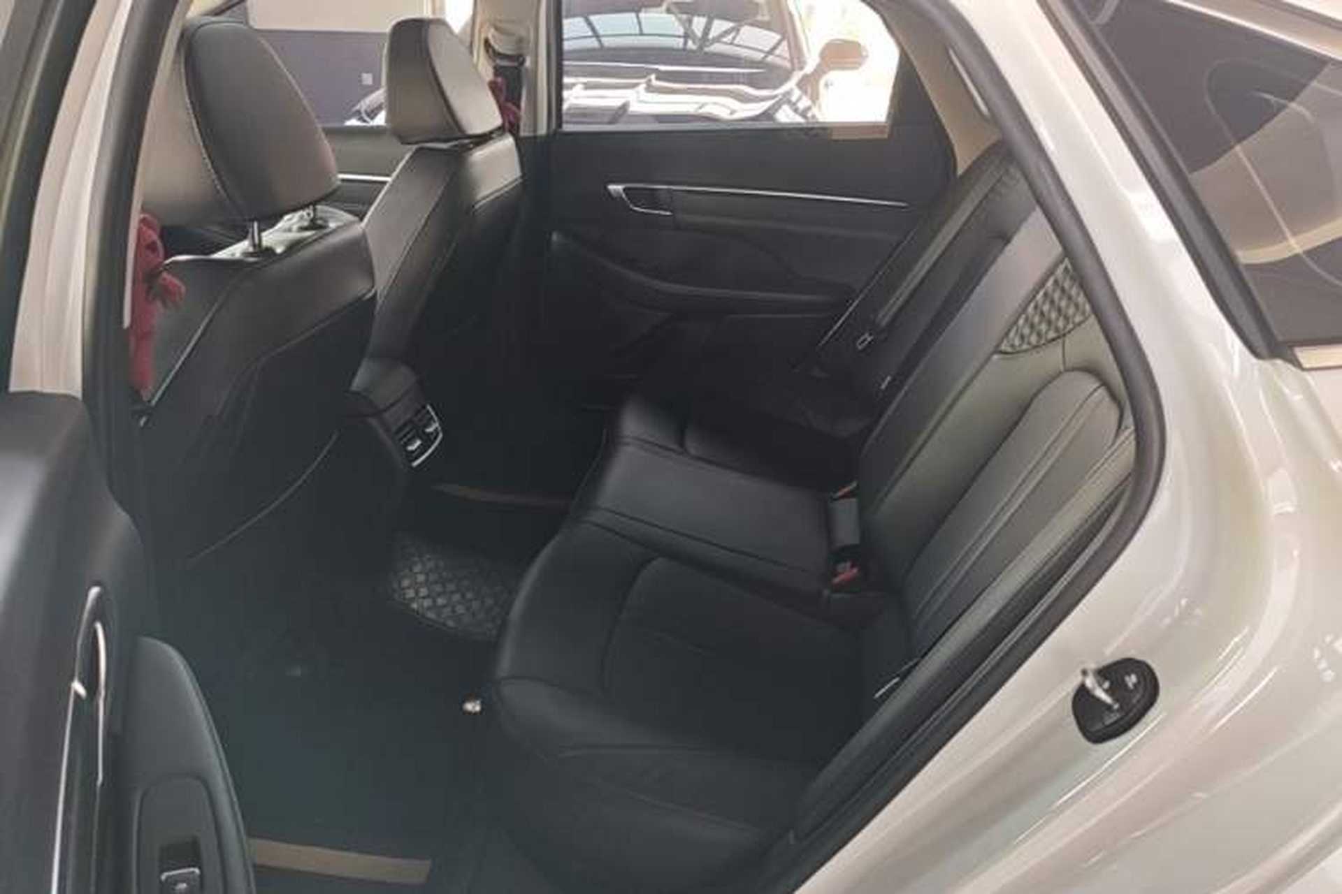 Used Hyundai Sonata 2024 1.5T Pro Left Rear Seat