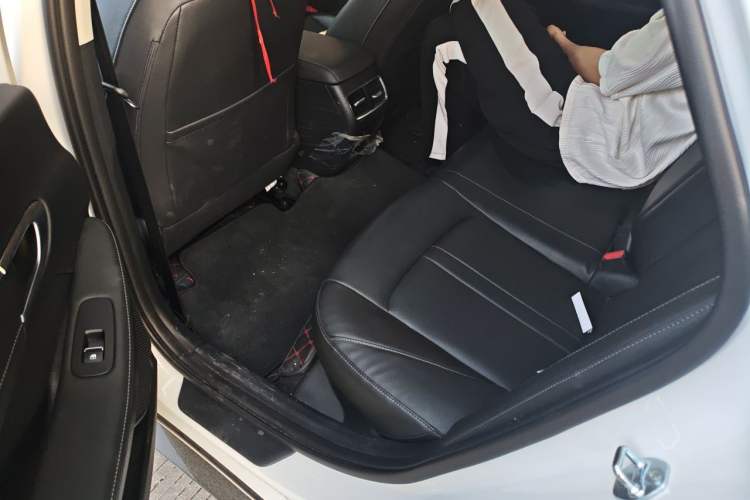 Used Hyundai Sonata 2024 1.5T Pro Left Rear Seat
