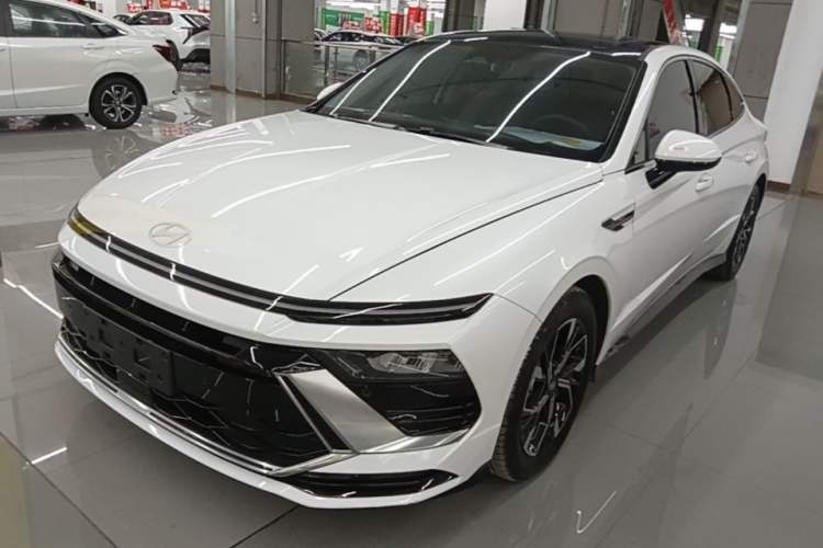 Used Hyundai Sonata 2024 1.5T Pro Guazi used car, China used car export, Used car for sale, Used  cars, Cheapest cars for sale