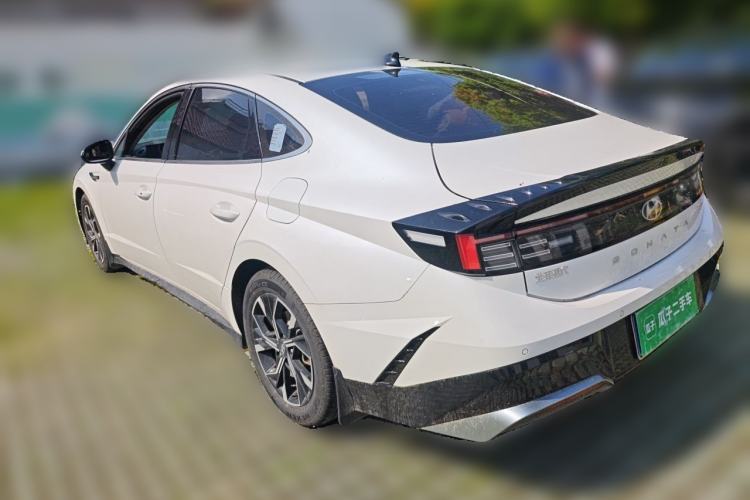 Used Hyundai Sonata 2024 1.5T Pro Rear Left 45 Deg