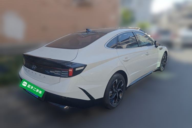 Used Hyundai Sonata 2024 1.5T Pro Rear Right 45 Deg
