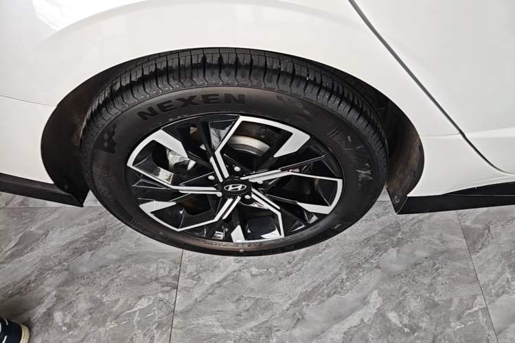 Used Hyundai Sonata 2024 1.5T Pro Right Rear Wheel Hub