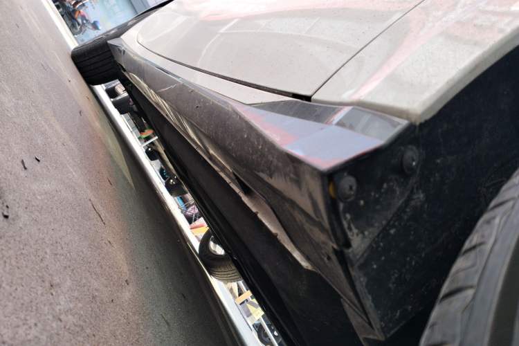 Used Hyundai Sonata 2024 1.5T Pro Right Side Sill