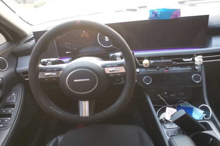 Used Hyundai Sonata 2024 1.5T Max Steering Wheel