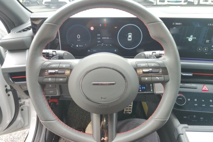 Used Hyundai Sonata 2024 2.0T N Line Pro Steering Wheel