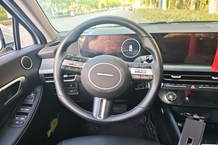 Used Hyundai Sonata 2024 1.5T Pro Steering Wheel
