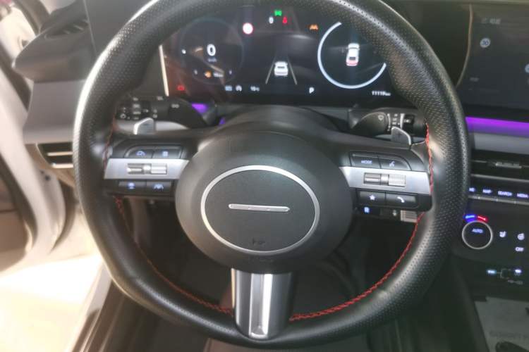 Used Hyundai Sonata 2024 1.5T Max Steering Wheel