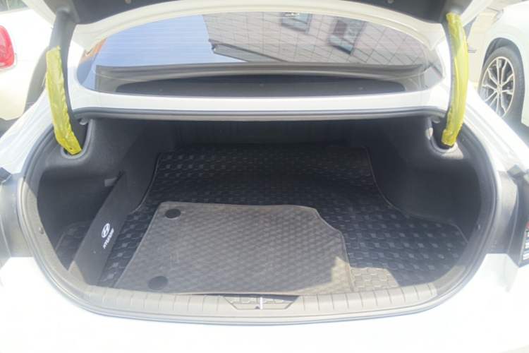 Used Hyundai Sonata 2024 2.0T N Line Pro Trunk