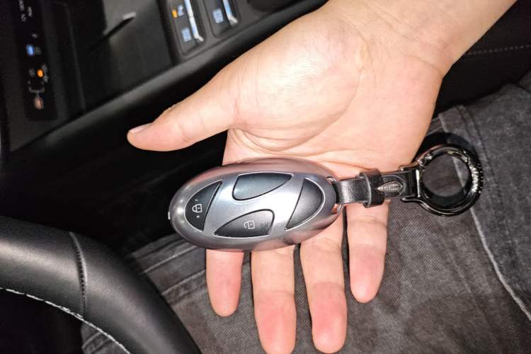 Used Hyundai Sonata 2024 1.5T Pro Vehicle Key