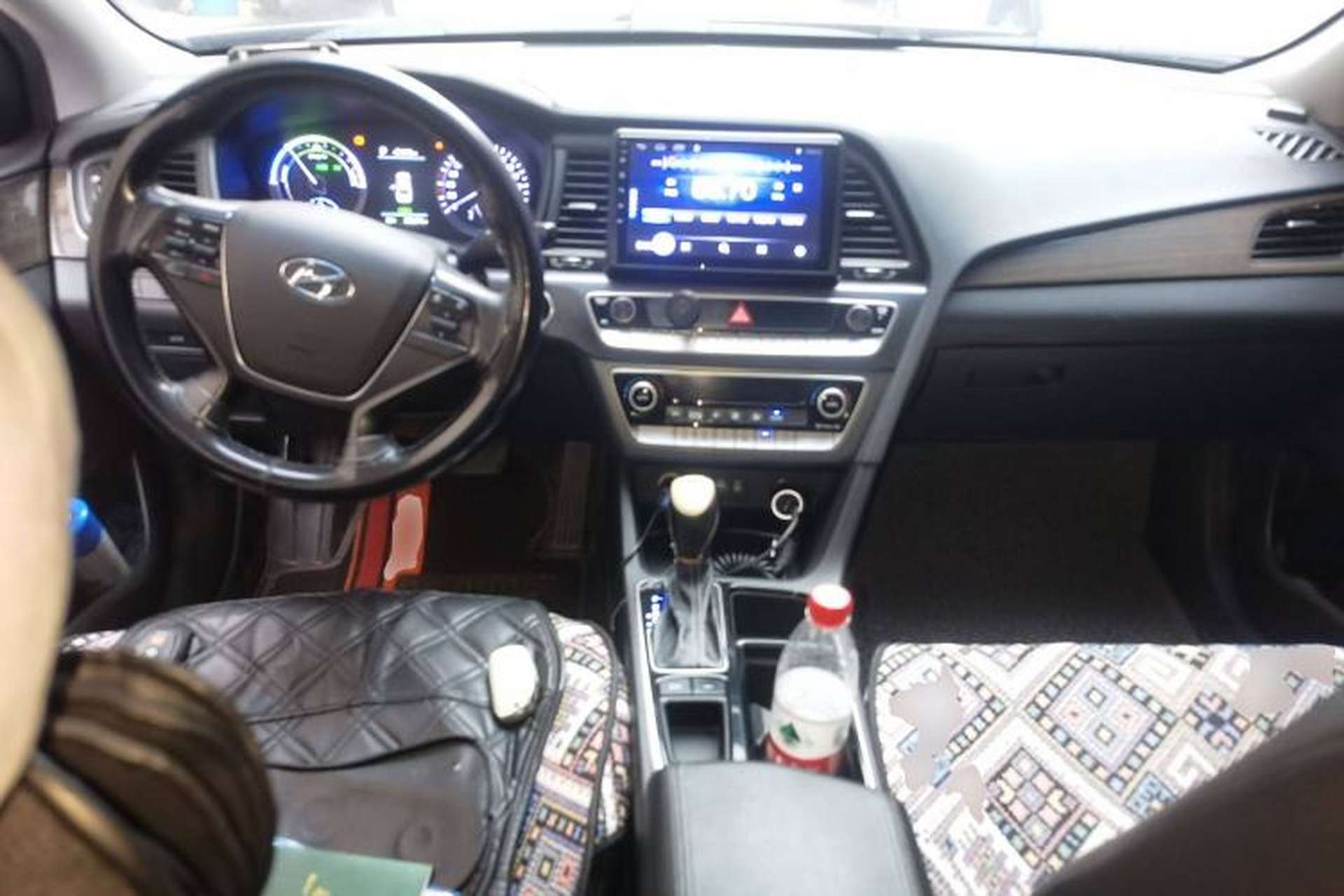 Used Hyundai Sonata Plug-in Hybrid 2018 2.0 PHE Smart Enjoyment Version China V Standard Center Console