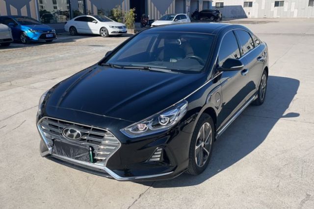 Used Hyundai Sonata Plug-in Hybrid 2018 2.0 PHS Smart Connect Version China VI Standard