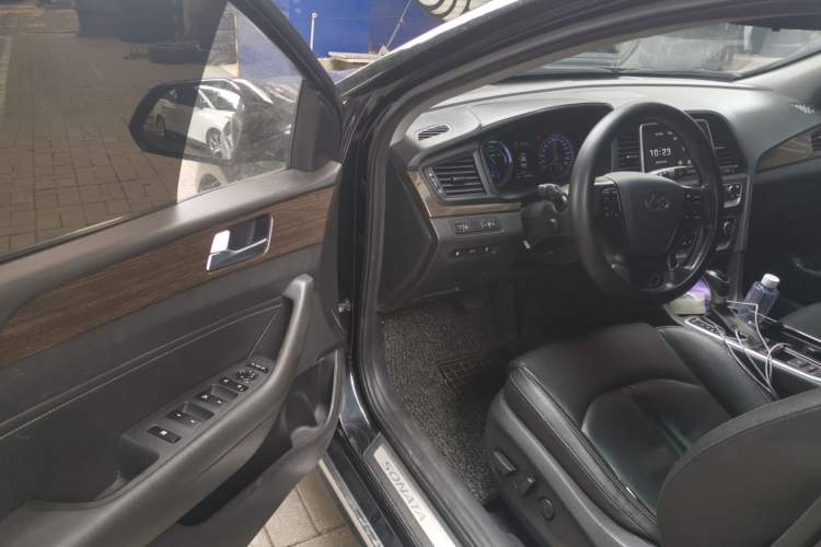 Used Hyundai Sonata Plug-in Hybrid 2018 2.0 PHS Smart Connect Version China V Standard Driver Seat