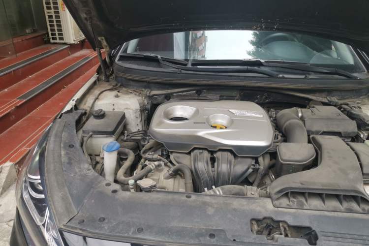 Used Hyundai Sonata Plug-in Hybrid 2018 2.0 PHS Smart Connect Version China V Standard Engine Bay Right