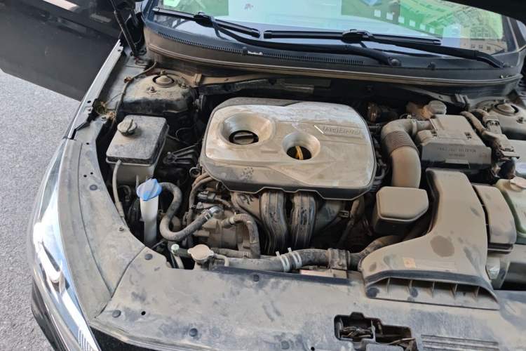 Used Hyundai Sonata Plug-in Hybrid 2018 2.0 PHE Smart Enjoyment Version China VI Standard Engine Bay Right