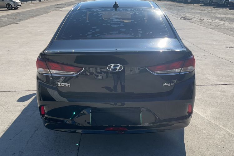 Used Hyundai Sonata Plug-in Hybrid 2018 2.0 PHS Smart Connect Version China VI Standard Exterior 4