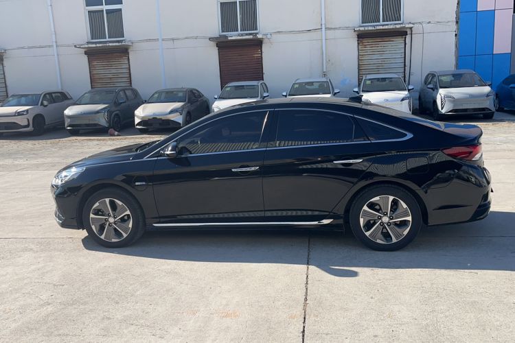 Used Hyundai Sonata Plug-in Hybrid 2018 2.0 PHS Smart Connect Version China VI Standard Exterior 5