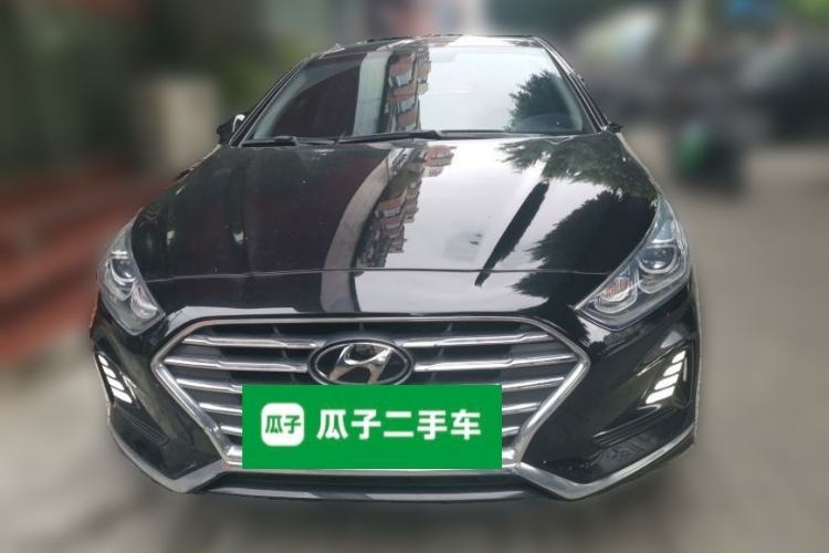 Used Hyundai Sonata Plug-in Hybrid 2018 2.0 PHS Smart Connect Version China V Standard Front