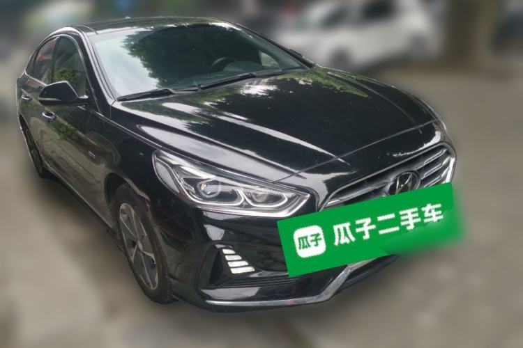 Used Hyundai Sonata Plug-in Hybrid 2018 2.0 PHS Smart Connect Version China V Standard Front Right 45 Deg