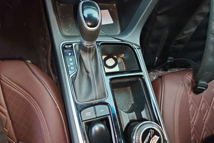 Used Hyundai Sonata Plug-in Hybrid 2018 2.0 PHE Smart Enjoyment Version China VI Standard Gear Lever