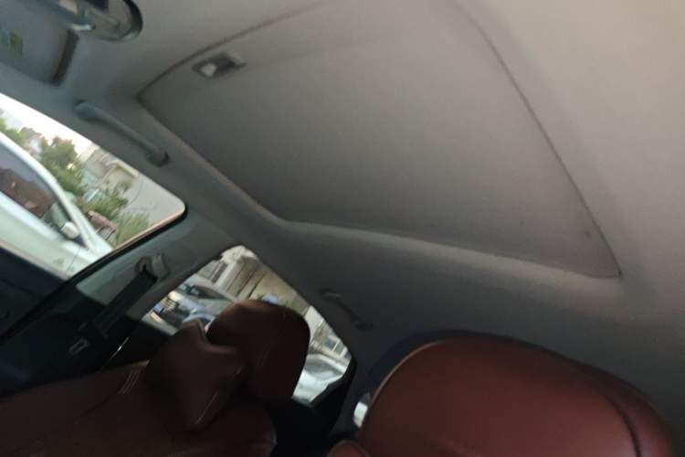 Used Hyundai Sonata Plug-in Hybrid 2018 2.0 PHE Smart Enjoyment Version China VI Standard Headliner