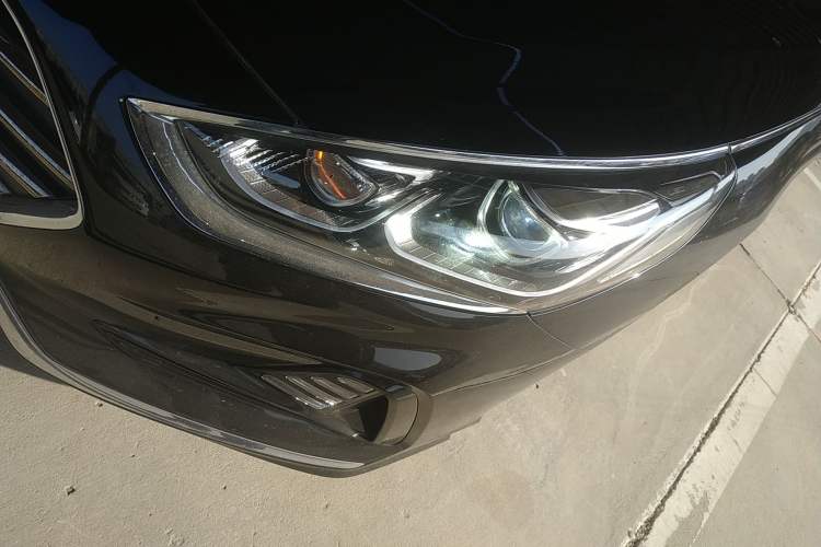Used Hyundai Sonata Plug-in Hybrid 2018 2.0 PHS Smart Connect Version China VI Standard Left Front Headlight