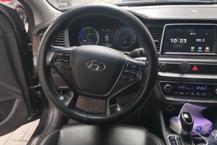 Used Hyundai Sonata Plug-in Hybrid 2018 2.0 PHS Smart Connect Version China V Standard Steering Wheel