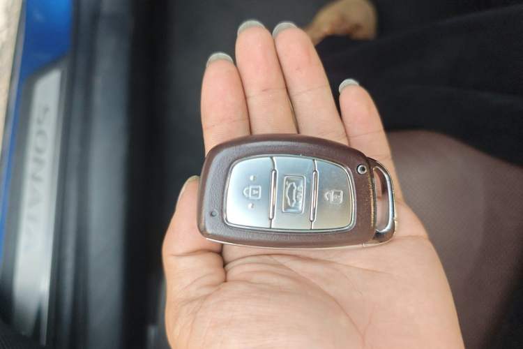 Used Hyundai Sonata Plug-in Hybrid 2018 2.0 PHT ZhiZun Edition China V Standard Vehicle Key