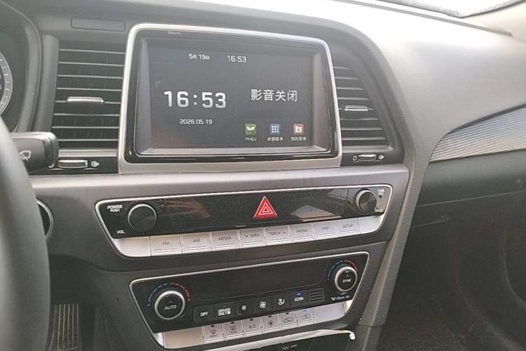 Used Hyundai Sonata Plug-in Hybrid 2018 2.0 PHS Smart Connect Version China VI Standard Audio And AC Panel