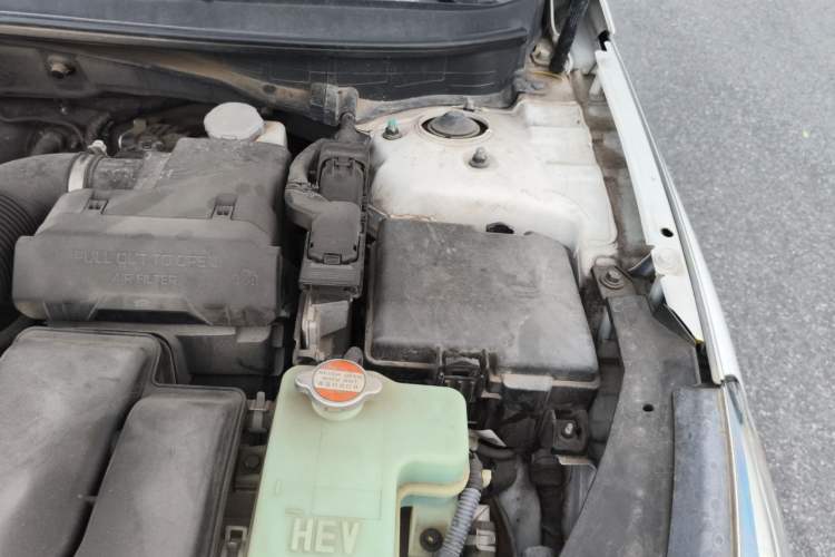Used Hyundai Sonata Plug-in Hybrid 2018 2.0 PHS Smart Connect Version China V Standard Engine Bay Left
