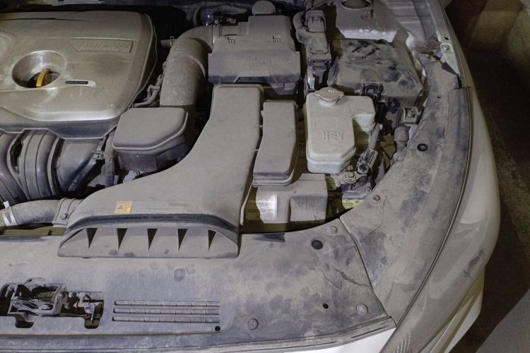 Used Hyundai Sonata Plug-in Hybrid 2018 2.0 PHS Smart Connect Version China VI Standard Engine Bay Left