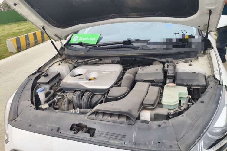 Used Hyundai Sonata Plug-in Hybrid 2018 2.0 PHS Smart Connect Version China V Standard Engine Bay