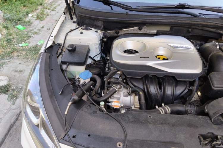 Used Hyundai Sonata Plug-in Hybrid 2018 2.0 PHE Smart Enjoyment Version China VI Standard Engine Bay Right