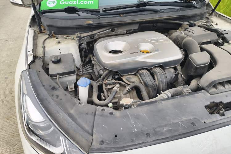 Used Hyundai Sonata Plug-in Hybrid 2018 2.0 PHS Smart Connect Version China V Standard Engine Bay Right