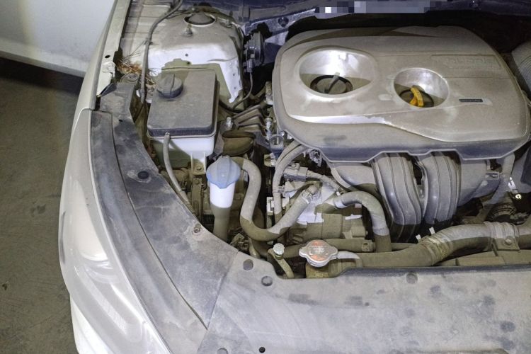 Used Hyundai Sonata Plug-in Hybrid 2018 2.0 PHS Smart Connect Version China VI Standard Engine Bay Right